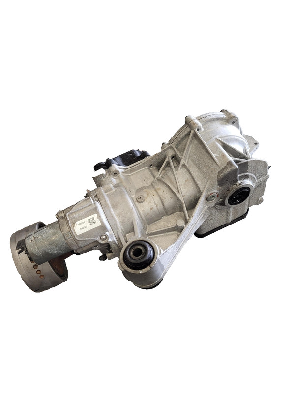 2022-2024 VOLVO S60 Rear Differential Carrier OEM 32339020 19k Miles 2.0L AWD