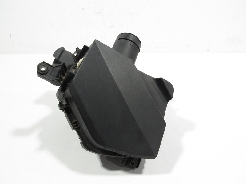 17-20 Genesis G90 2019 Left Driver Air Intake Filter Cleaner Housing Box *
