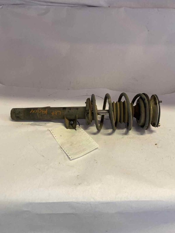 Strut Assembly BMW 325I Left 06