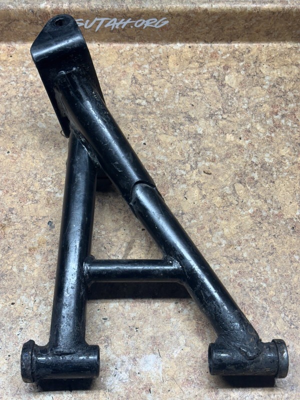 1986 Yamaha Moto-4 YFM200 YFM 200 S Right Front A Arm Support, Mount ATV C2