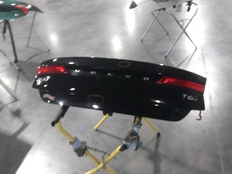 2017 VOLVO S90 Deck Lid Trunk Lid Black OEM 314459512 97000 Miles