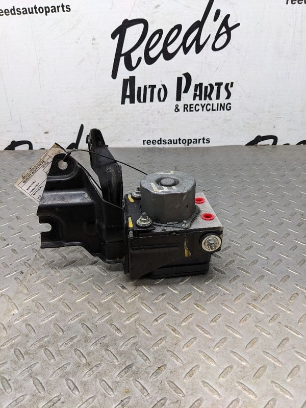 Anti-Lock Brake Part Assembly Sedan Under Hood Fits 13-15 ALTIMA 1135041