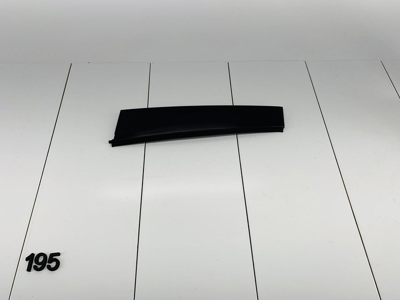 15-20 AUDI A3 QUATTRO REAR RIGHT SIDE FORWARD DOOR PANEL MOLDING COVER OEM