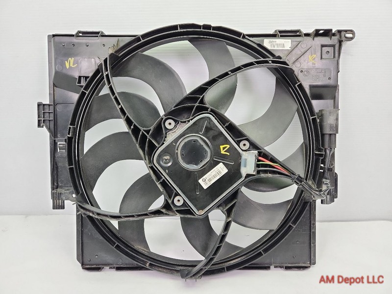2015 BMW 3-Series 328i 335i F30 F31 N26 N20 N55 Radiator Cooling Fan 600W
