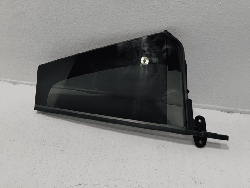 2018-25 Volkswagen Atlas Rear Left Driver Side Door Window Vent Fixed Glass OEM