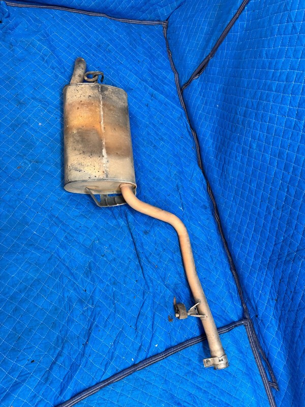 2001-2003 Lexus Ls430 Muffler Futuba right side 15016 Rust Free Complete OEM
