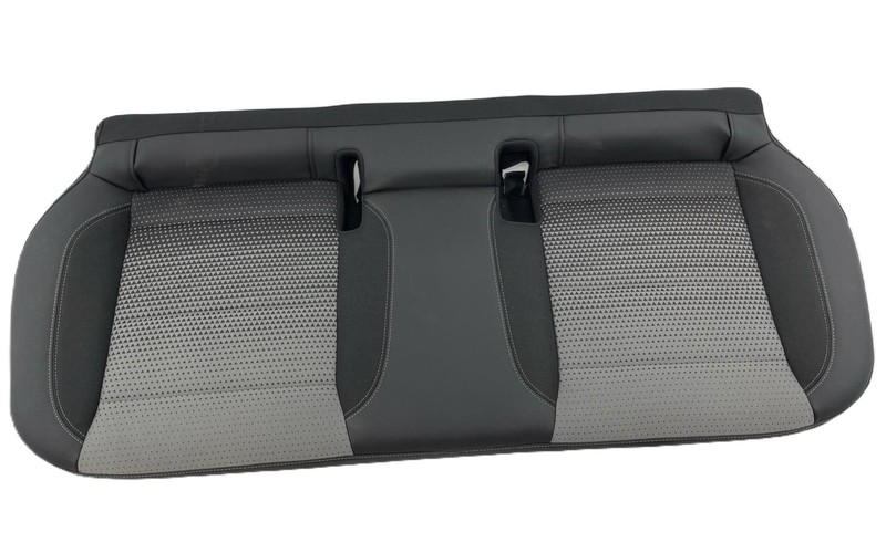 2025 Chevy Trax 1LT Rear Lower Bottom Seat Black Int 4kg Cloth Leather OEM