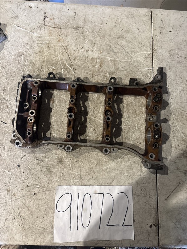 07 -09 LEXUS RX350LEFT CAMSHAFT ASSEMBLY NO CAMSHAFT 06-12 RAV4 3.5 1110431043