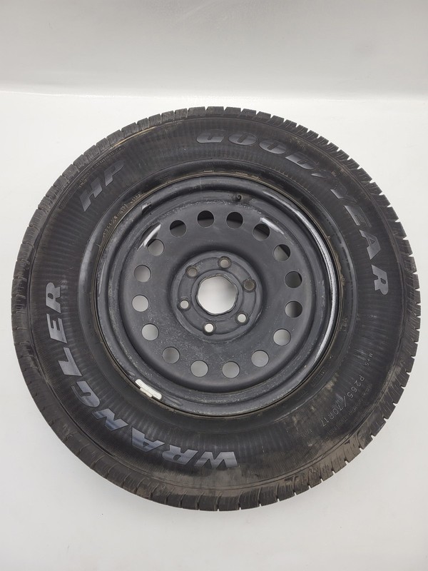 2006-2019 GMC Sierra Pickup 1500 Spare Wheel Rim 265/70R17 17x7.5 6x5-1/2" OEM