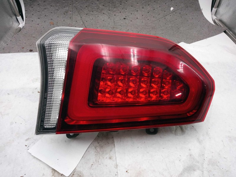 2015 Chrysler 300 Left Tail Light Assembly Black OEM 737263 119K Miles