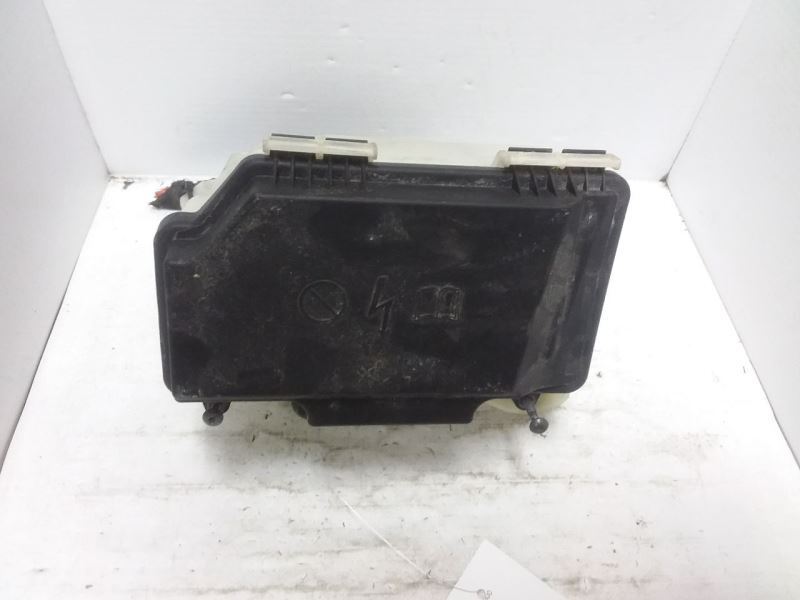Fuse Junction Box Engine 205 Type C43 Fits 15-17 MERCEDES C-CLASS C300