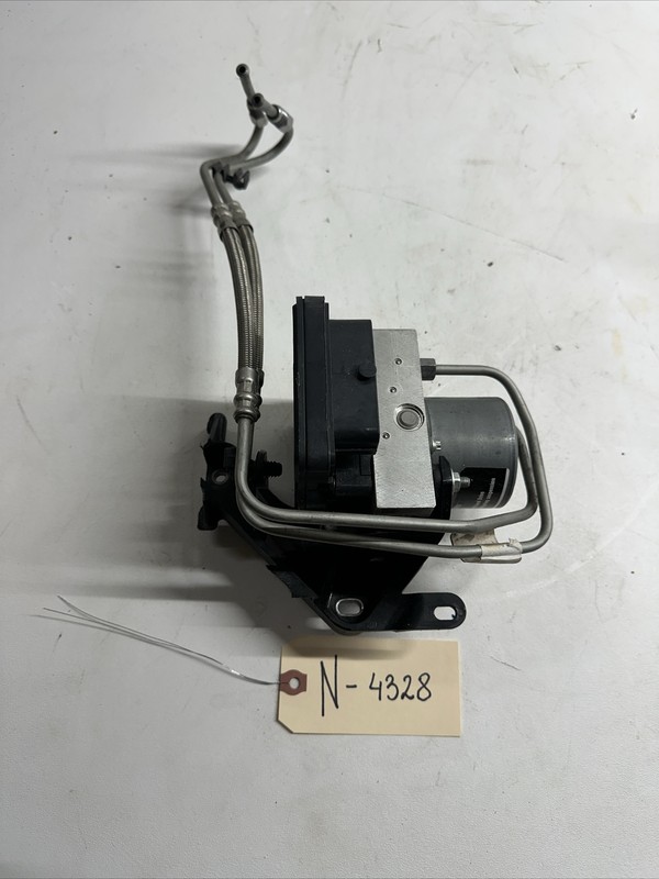 20-22 TESLA MODEL Y 3 ABS PUMP BRAKE MODULE with Bracket1044745-00-B 4328 U20