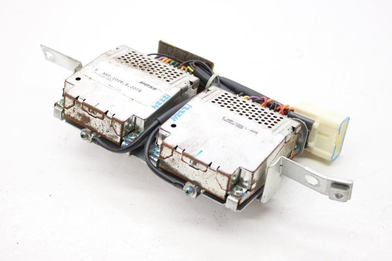 1999-2000 Mazda MX-5 Miata 1.8L Am-Fm-cd Player Bose Amplifier ONLY