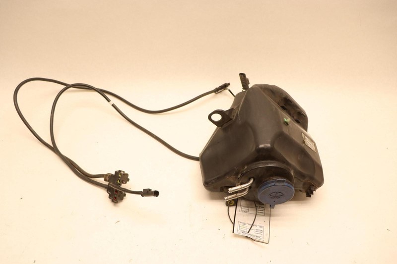 2014-2021 MERCEDES S-CLASS S550 W222 FRONT WINDSHIELD WASHER RESERVOIR TANK OEM