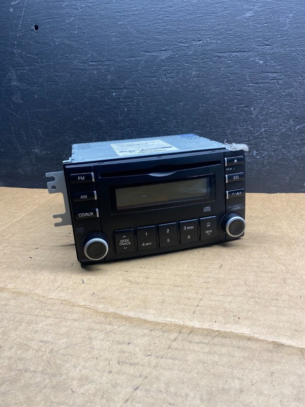 2007 2008 2009 Kia Spectra Center Radio AM/FM CD Player OEM AD6736 DG