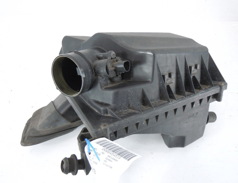 2011 11 Chevrolet Cruze 1.4L Air Cleaner Housing Box OEM