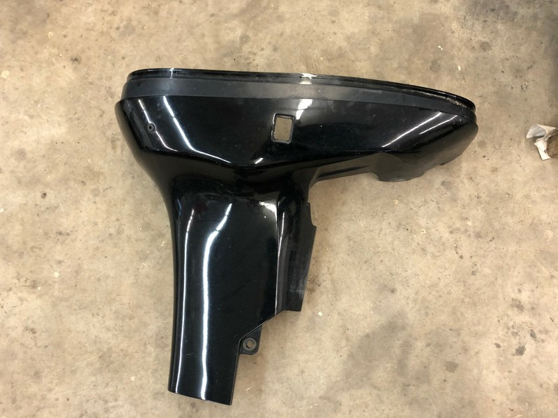 Mercury Outboard 115 1.5L DFI Starboard Lower Cowl 100-880775A03 FRESHWATER!