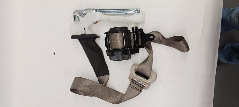 15-'17 NISSAN SENTRA Front passenger Seat Belt retractor OEM