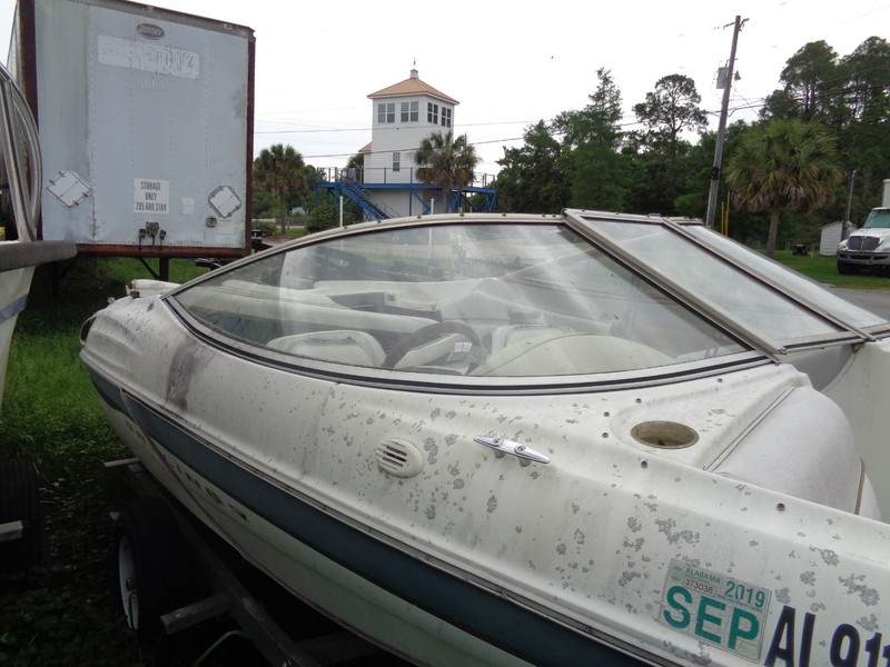 USED 2000 BAYLINER CAPRI 1850LX BOW RIDER BOAT 18'COMPLETE GLASS WINDSHIELD ASSY