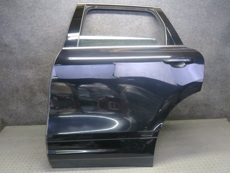 2011-2018 PORSCHE CAYENNE 958 REAR LEFT SIDE DOOR SHELL PANEL W/ GLASS BLACK