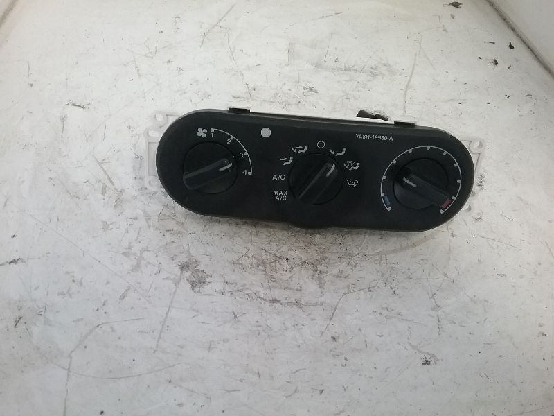 Temperature Control Front Main Control AC VIN Z Fits 02-07 ESCAPE 1620333
