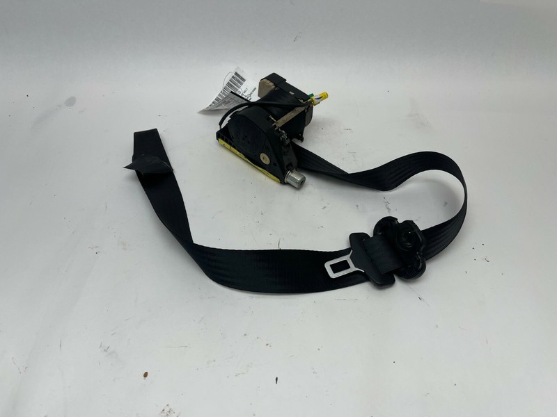 2005-2007 MASERATI COUPE GT FRONT RIGHT PASSENGER SIDE SEAT BELT RETRACTOR OEM