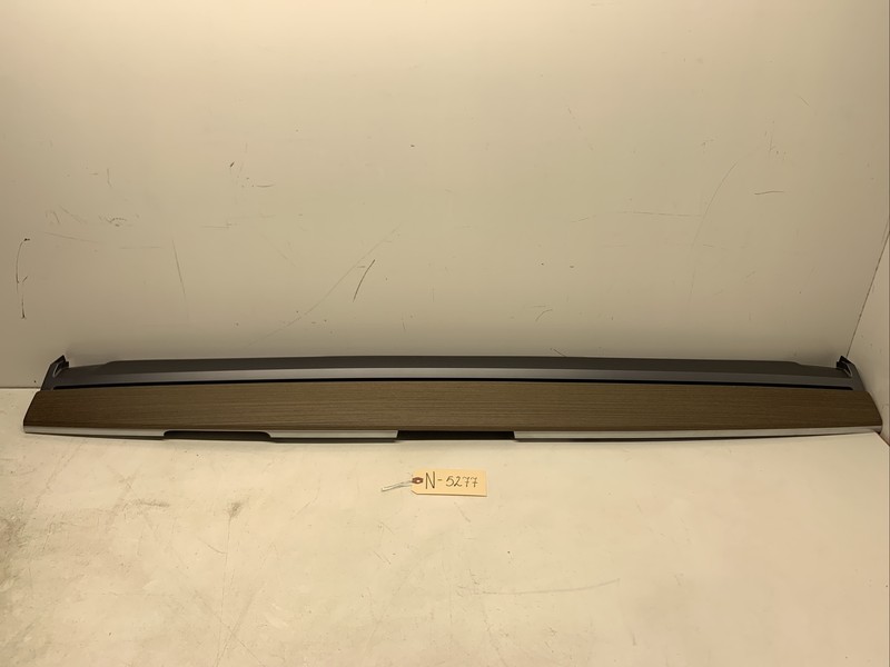 2020-2023 TESLA MODEL Y DASH PANEL WOOD MOLDING TRIM PANEL 1619569-00 5277 M12