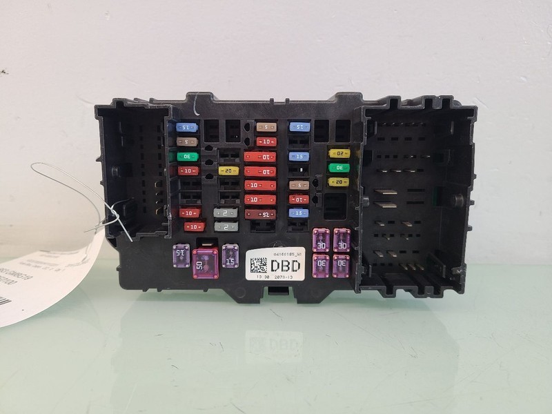 Left Fuse Box Cabin Fits 2019 Colorado 586258