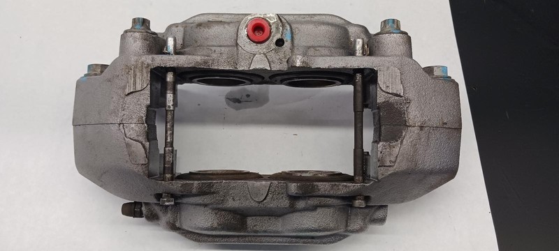 23-'25 CHEVROLET COLORADO Left driver front Caliper 21k miles OEM 1 Year Wnty!