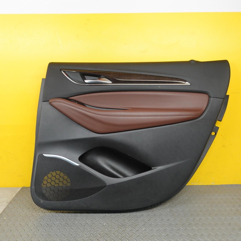 2018-2021 BUICK ENCLAVE REAR RIGHT SIDE DOOR PANEL TRIM COVER OEM 84411866