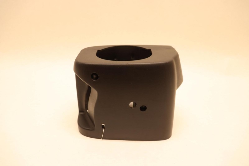 2014-2018 CHEVY SILVERADO 1500 STEERING COLUMN SHROUD HOUSING COVER TRIM OEM