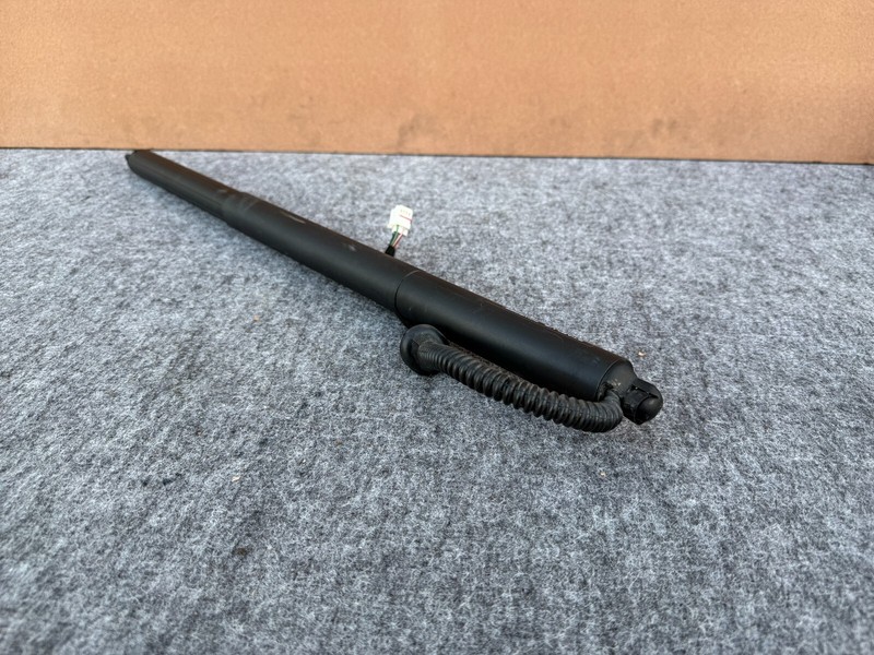 HYUNDAI IONIQ 5 2022-2025 OEM TRUNK LIFTGATE ELECTRIC SHOCK STRUT (FITS L & R)