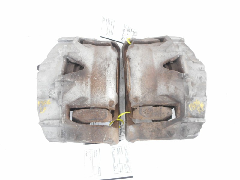 11-13 Volvo S60 Front Driver Left Passenger Right Brake Caliper Pair OEM 316MM