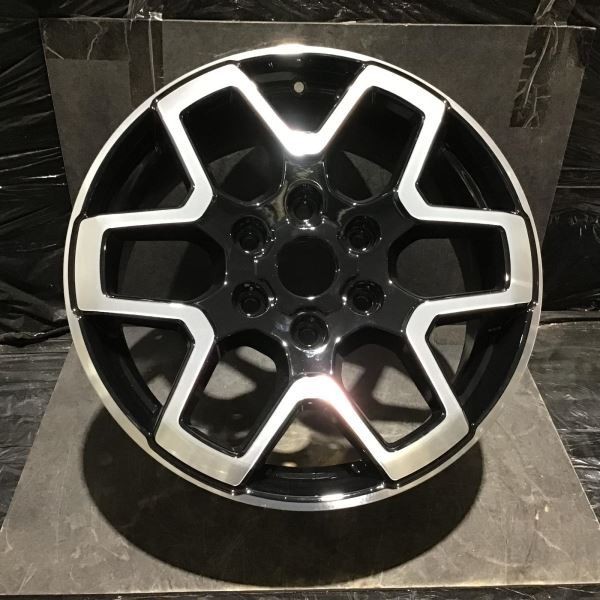 2021-2022 Ford Bronco 10389 95213 Wheel 18x7.5 Black Machined M2DC1007T