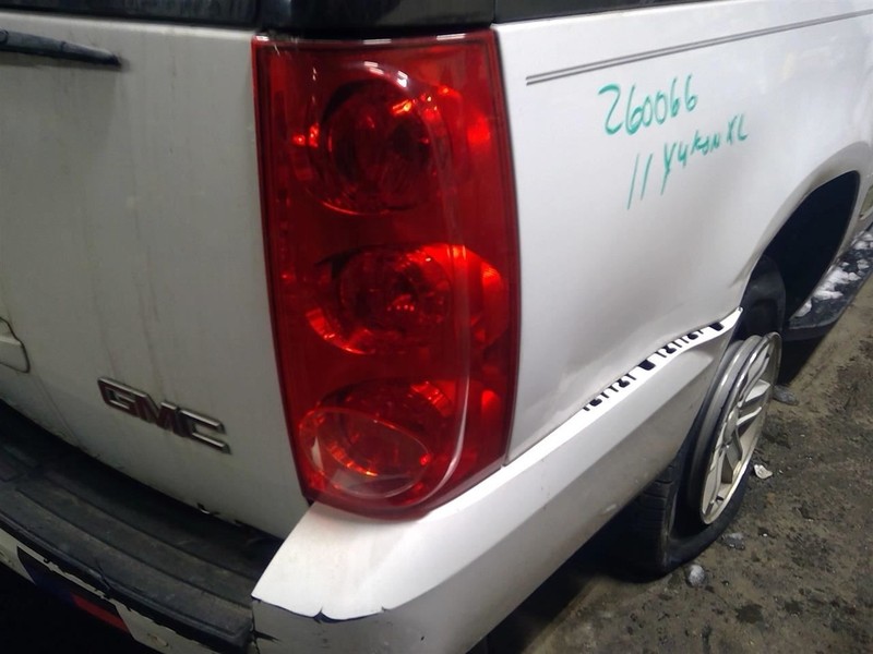 Passenger Tail Light Excluding Denali Fits 07-11 YUKON 1756390