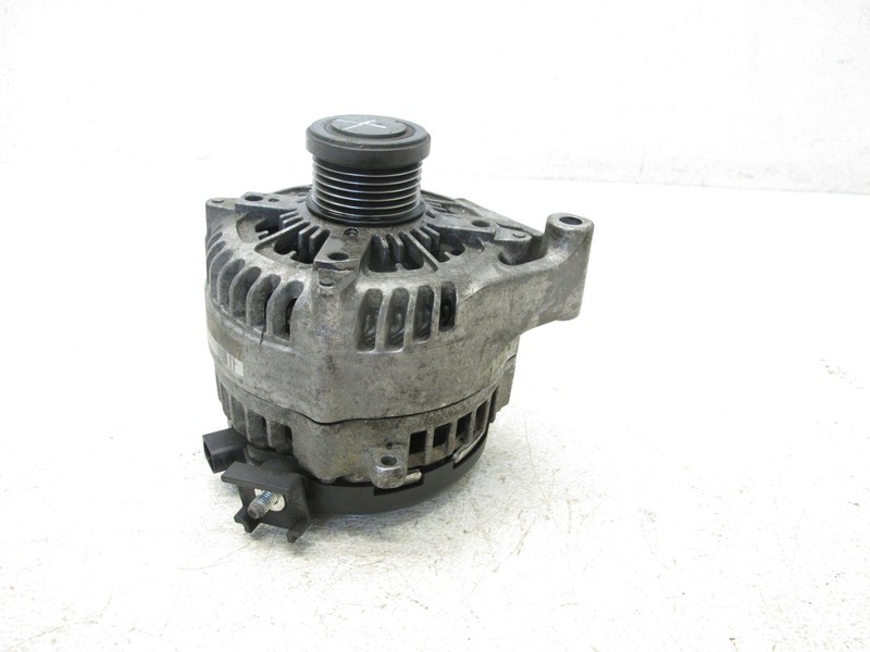 π 12-18 BMW F10 F22 F30 F32 F36 2.0L Engine Alternator Generator 12317605061