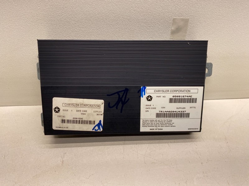 2014-2017 JEEP CHEROKEE AUDIO RADIO AMP AMPLIFIER OEM