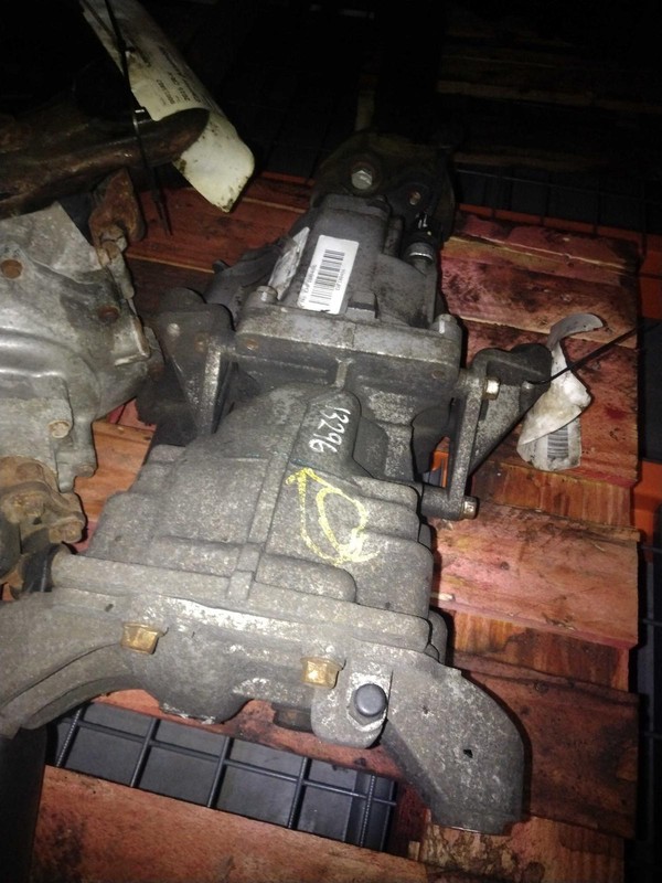 2017 Hyundai Tucson Differential Carrier Assembly 4WD OEM 57K Miles