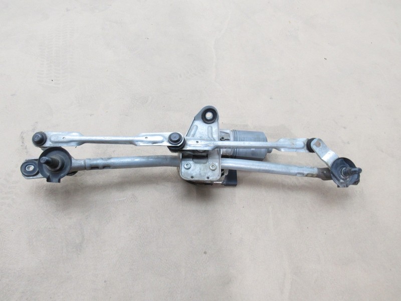 Genesis G80 2017 Front Windshield Wiper Transmission Linkage W/ Motor 16-20 *