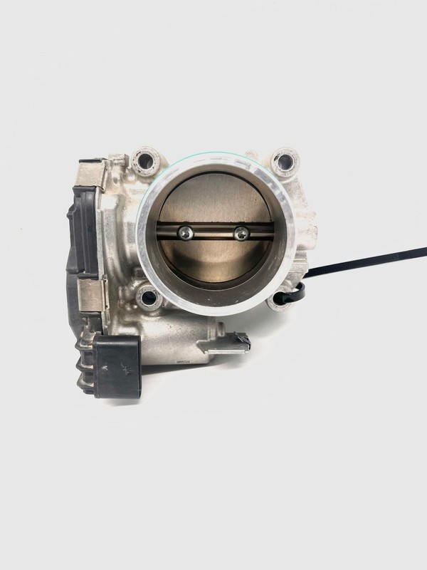 2020-2023 Mercedes GLB 250 X247 2.0L Engine Throttle Body Valve Module OEM