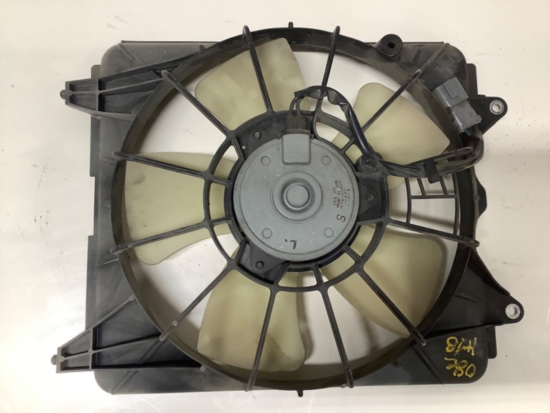 06-11 Honda Civic MX Hybrid LH Radiator Fan Motor Shroud 19015-RMX-A51 OEM