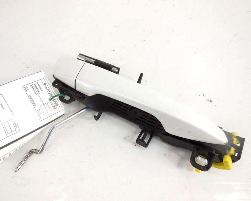 2013-2018 Lexus ES300h Front Outer Exterior Door Handle Passenger Right OEM 085
