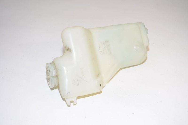 00-05 MAZDA MX-5 MIATA NB1.8 WINDSHIELD WASHER FLUID BOTTLE 860141 368