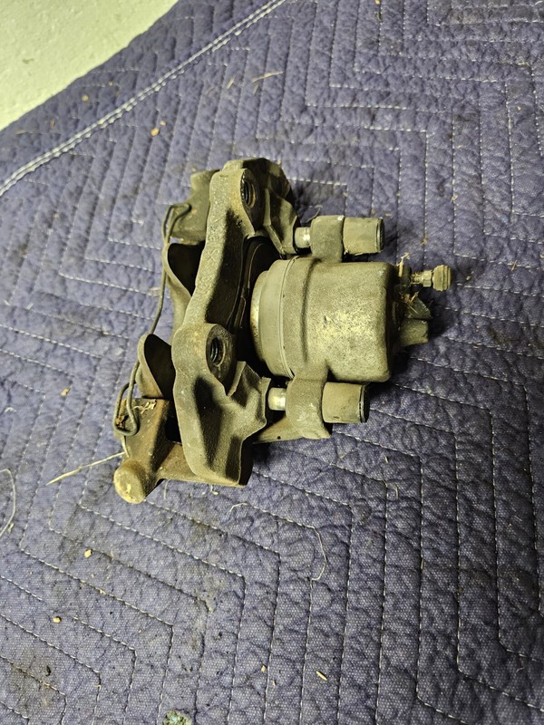 2013 2019 FORD ESCAPE FWD FRONT LEFT DRIVER SIDE BRAKE CALIPER OEM+