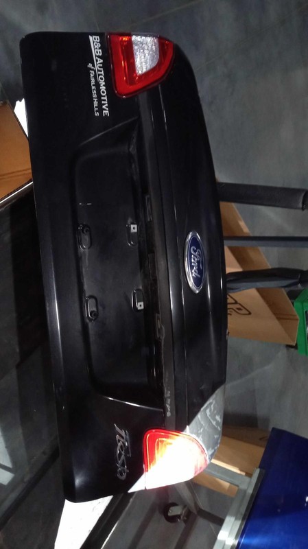 2013 Ford Fiesta Deck Lid Trunk Lid OEM AE8Z5440110A Used 4DR Sdn