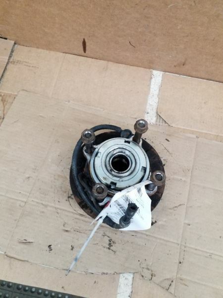 Hub Front 4 Wheel ABS 13mm Thick Flange Fits 00-05 EXCURSION 242928