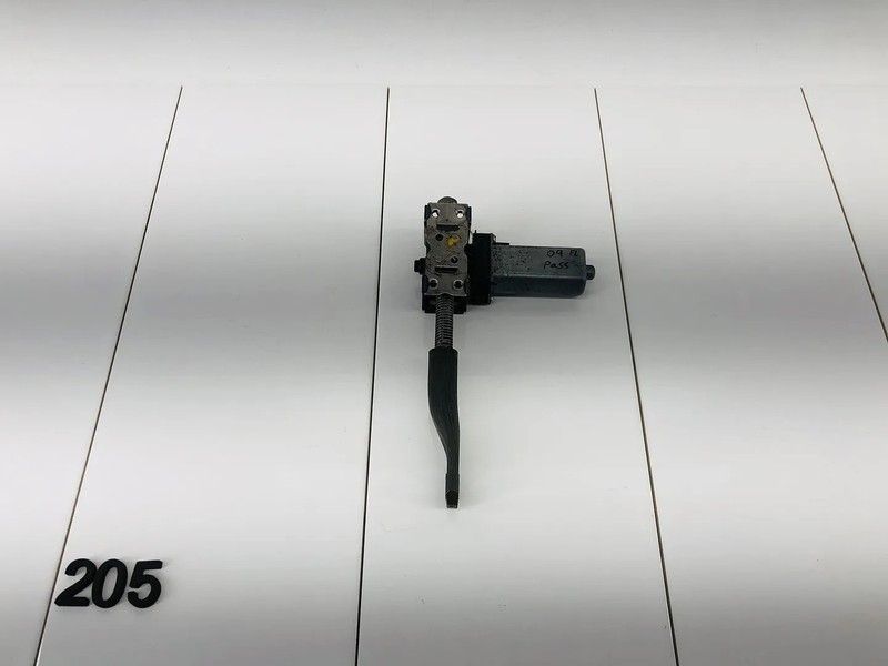 09-17 VOLKSWAGEN CC FRONT LEFT DRIVER SIDE RECLINE POWER ADJUST SEAT MOTOR OEM
