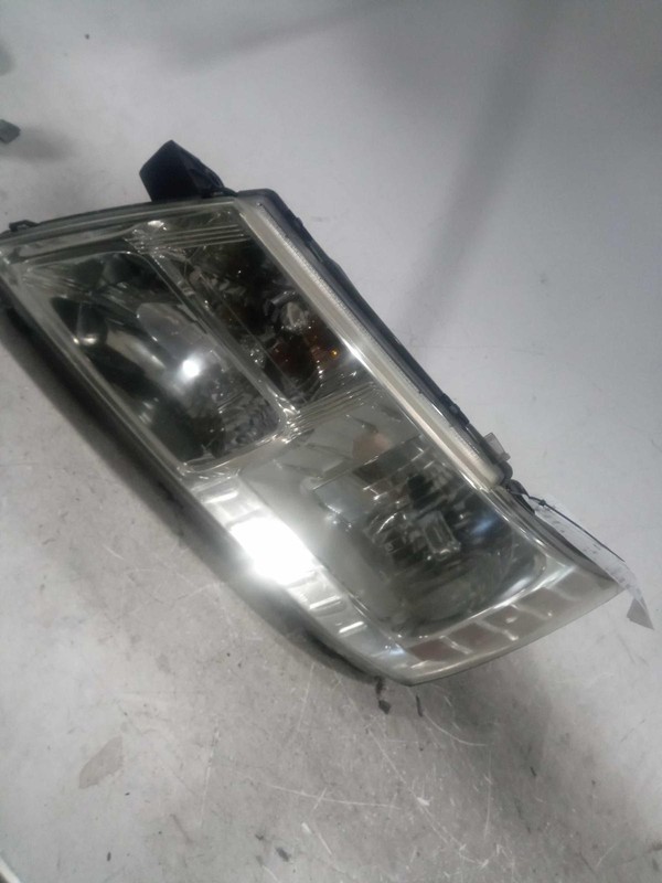 2009 Dodge Journey Left Headlight Assembly OEM Used 7716 136k Miles