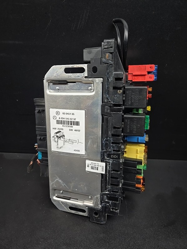 03-12 Mercedes R230 SL600 SL55 AMG SL550 Rear SAM Fuse Box Relay Module OEM