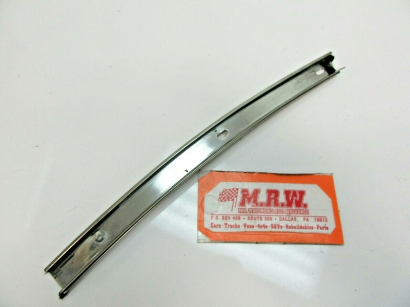 RUBBER SEAL DRIP EDGE MOLDING BRACKET HOLDER STRIP ROOF DOOR GLASS LEFT L CELICA